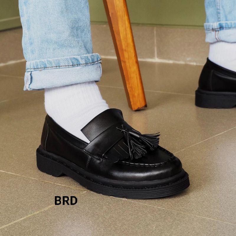 Mens black hot sale tassel shoes