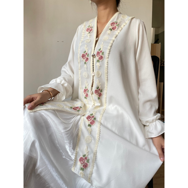 Zéa - Nara - White Korean Tunic for Nursing, Eid Dress Tunic