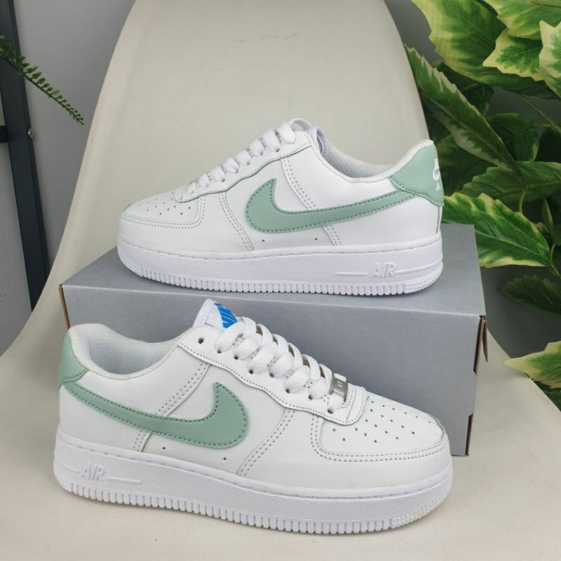 Air force 1 womens on sale 8