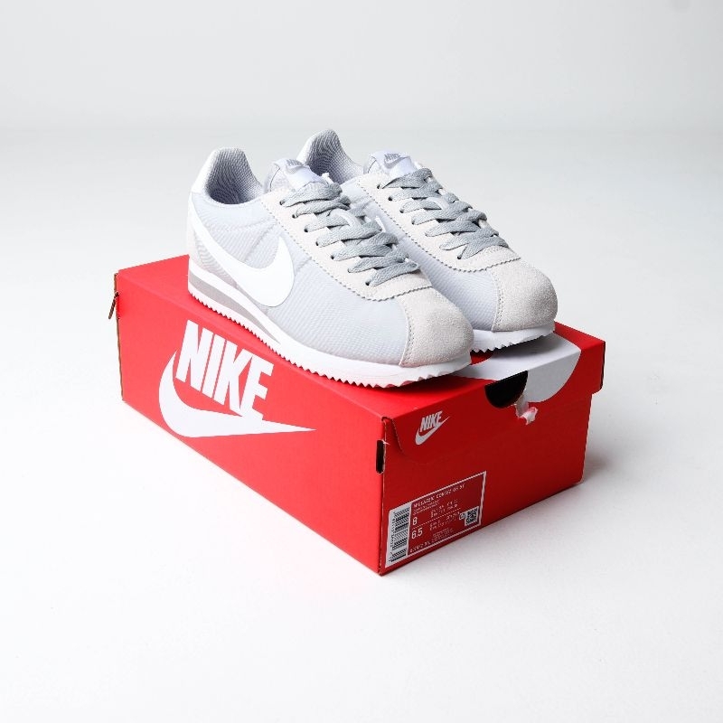 Mens all white nike on sale cortez