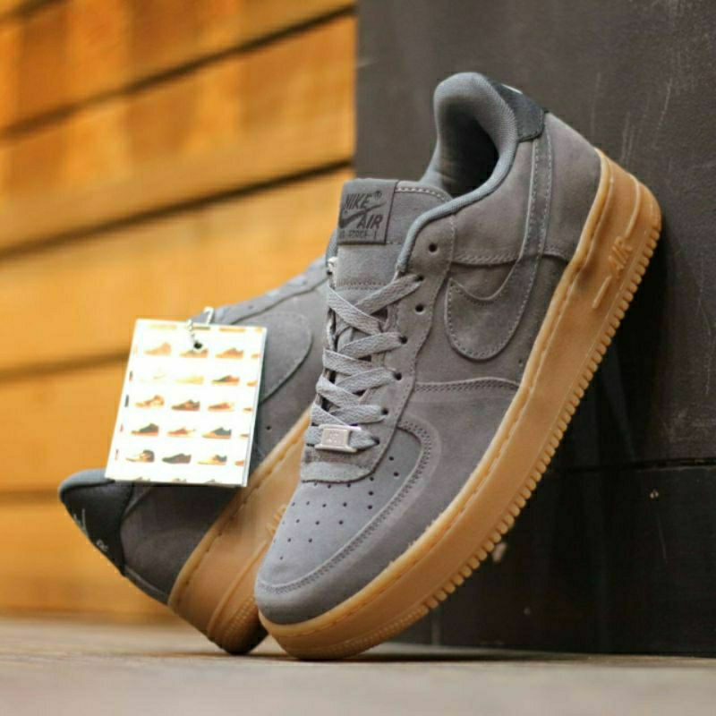 Nike air force hot sale 1 pewter gum