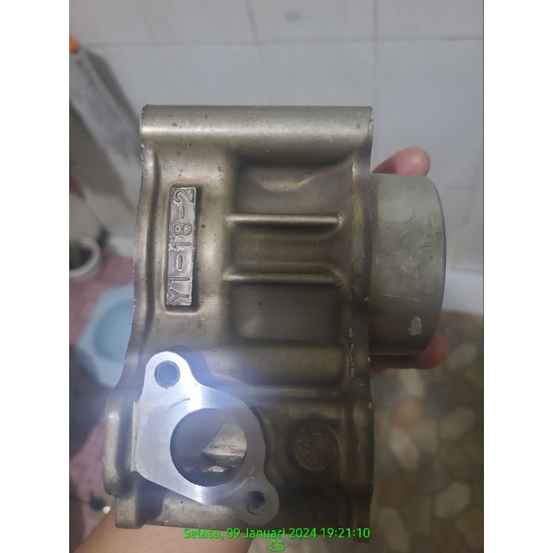 Original 3C1 Cylinder Block Removed from old Vixion Motorcycle | Shopee ...