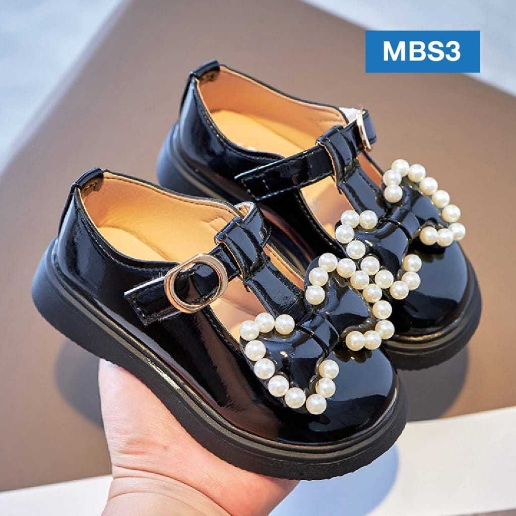 Girls Flats Shoes 1 2 3 Years Old Girls Flats Shoes New Model Shoes Shopee Singapore