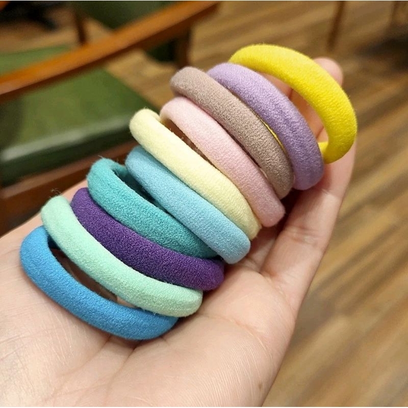 1PCS Ikat Rambut Wanita Besar Donat Bundar Kunciran Gelang Karet Warna Polos Towel Ring Model Korea A062 - Gambar 2