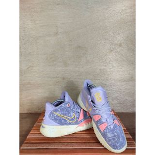 Kyrie sales shoes singapore