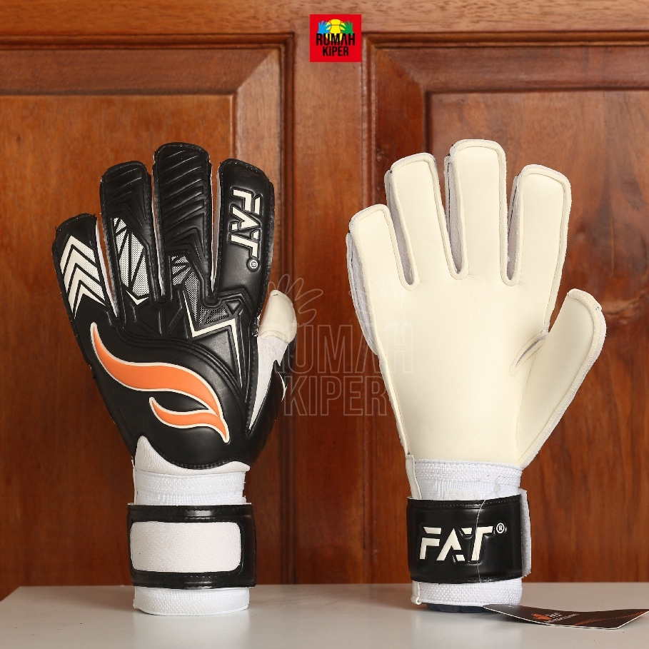 Fat NEO PRO FLAT CUT BLACK ORANGE SKU FAT26 Goalkeeper Gloves