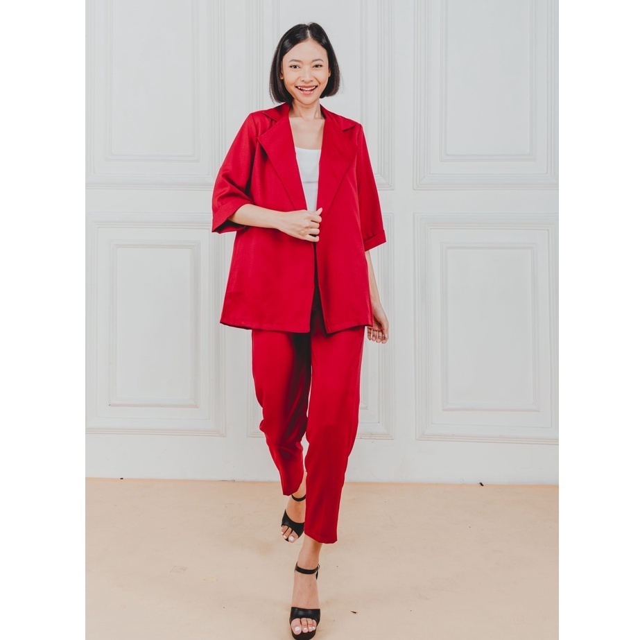 Michael's Collection - One Set Blazer and Pants Nabiya