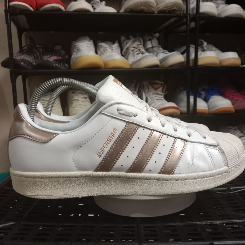 Adidas superstar 2025 gold label singapore