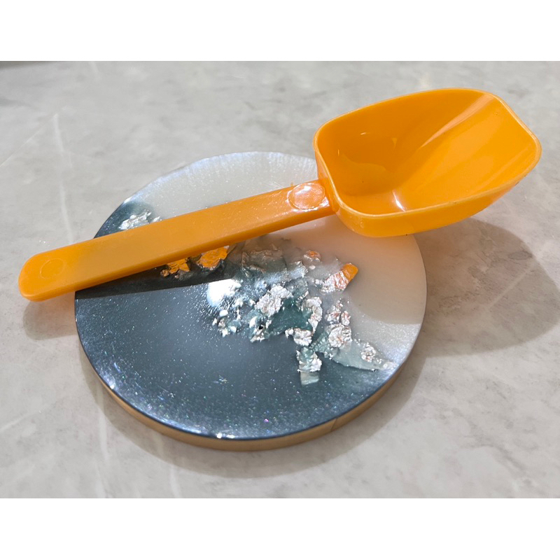 SPOON BLACK AND YELLOW DETERGENT SCOOP. laundry room | Shopee Singapore