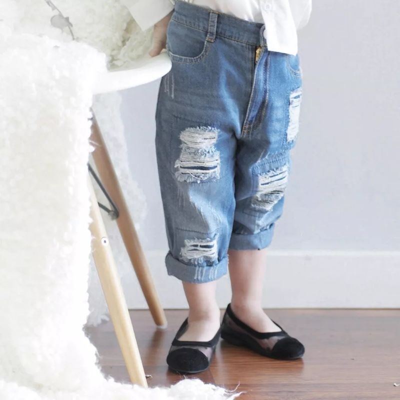 Damaged jeans 2025 for girl