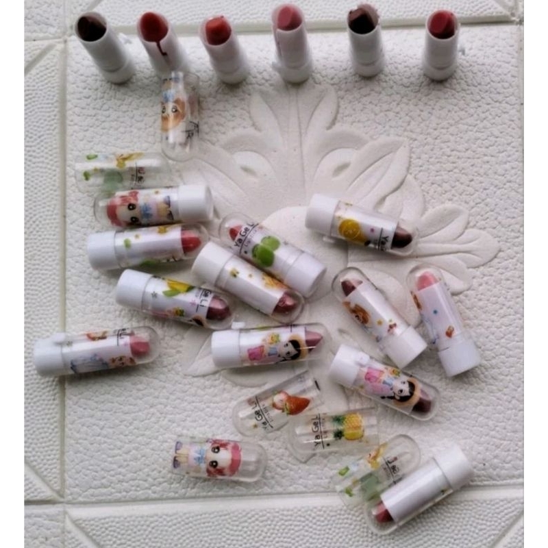 1PCS Lipstik Mini Anak Rasa Buah Lipstick Mainan Lipbalm Make Up Kecil Alat Bermain Anak Perempuan A170 - Gambar 4