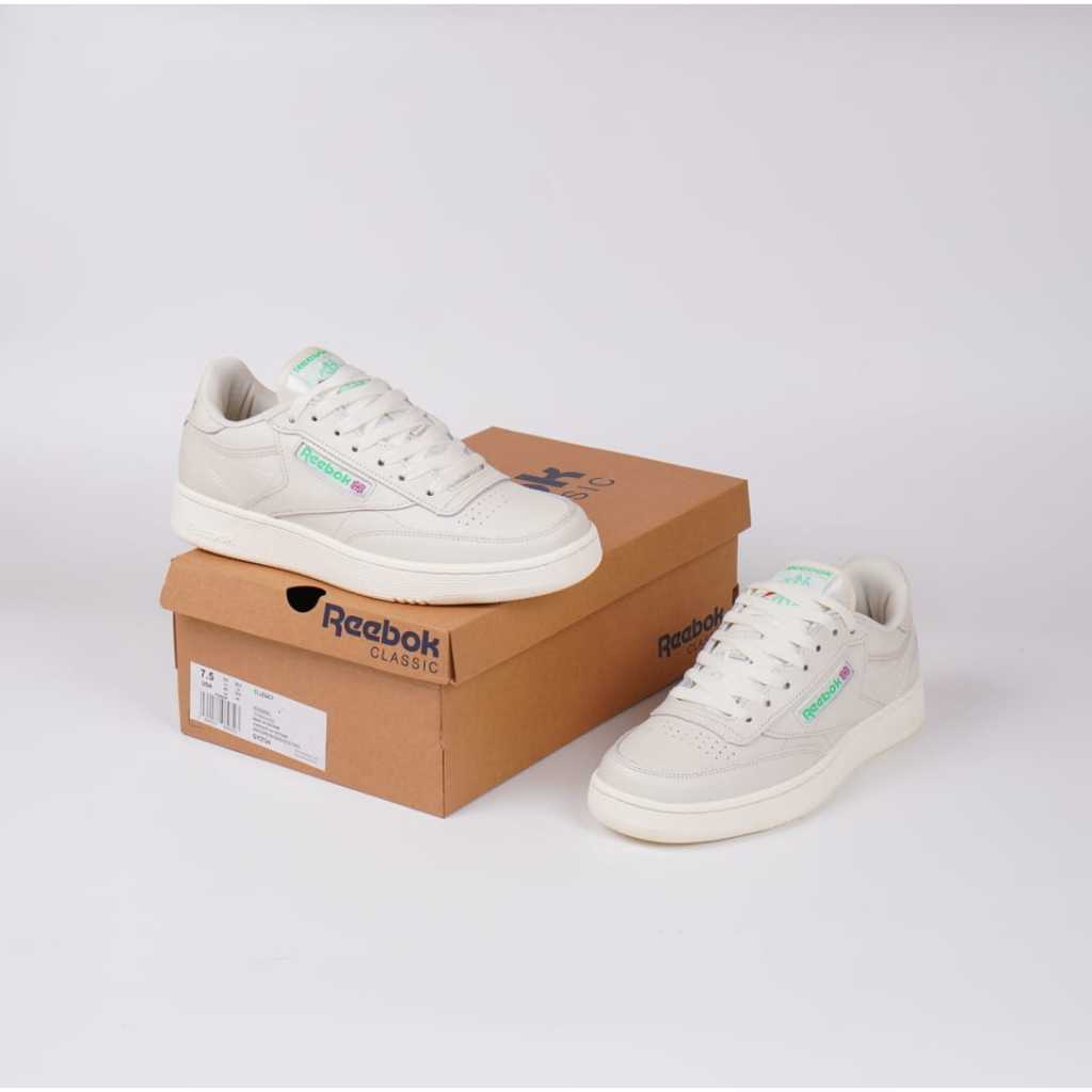 Reebok club c on sale 85 vintage white