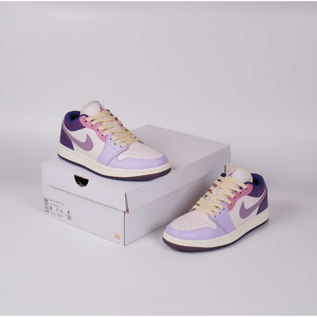 Purple mens hot sale jordan shoes