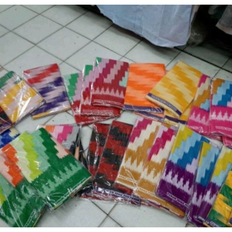Typical pontianak gill pattern fabric / gill pattern fabric / gill ...
