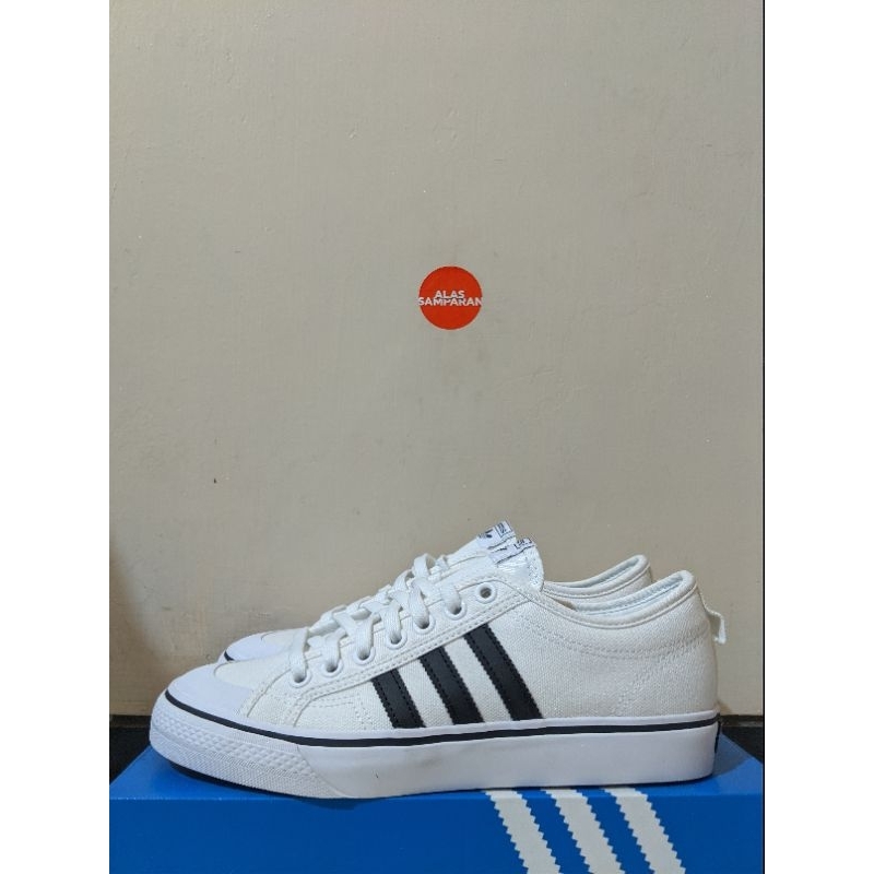 Mens black adidas on sale nizza