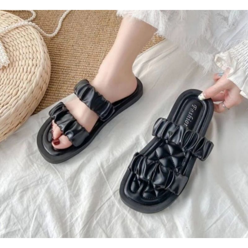 Korean Women's Sandals Casual Slippers Wrinkle Sandals | Shopee Singapore