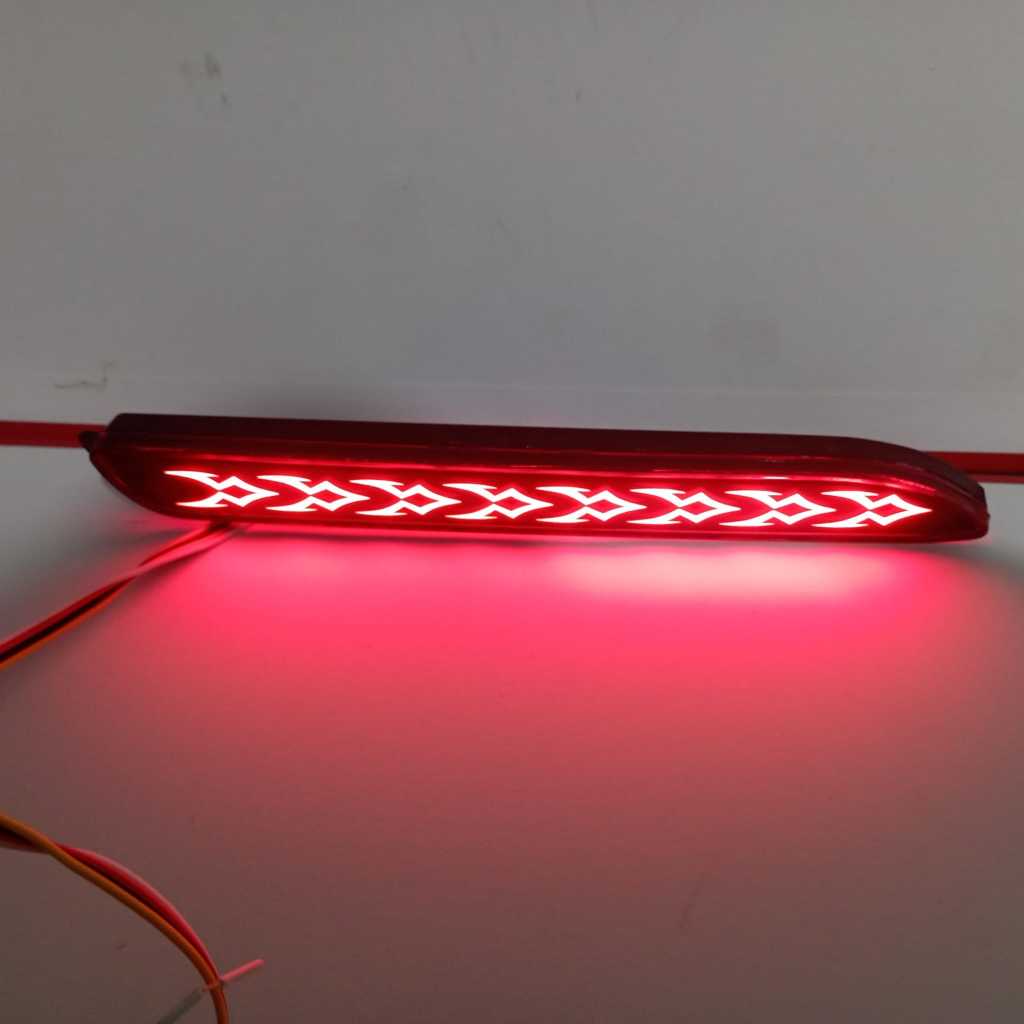 MATA New innova reflector lamp Cat Eye Reflector LED Rear Bumper Lamp ...