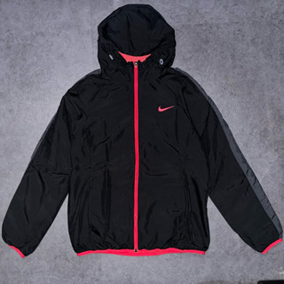 Red nike pullover on sale windbreaker