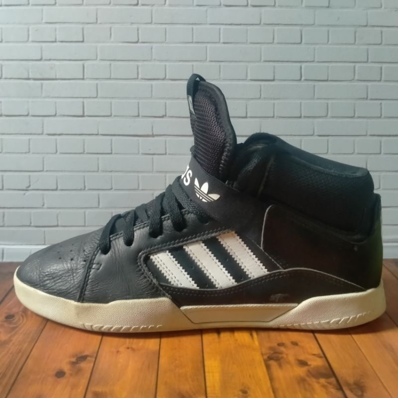 Adidas originals outlet vrx mid xl