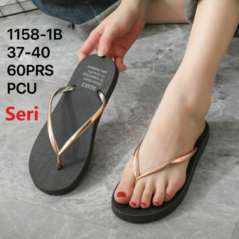 Cheap plain hot sale flip flops