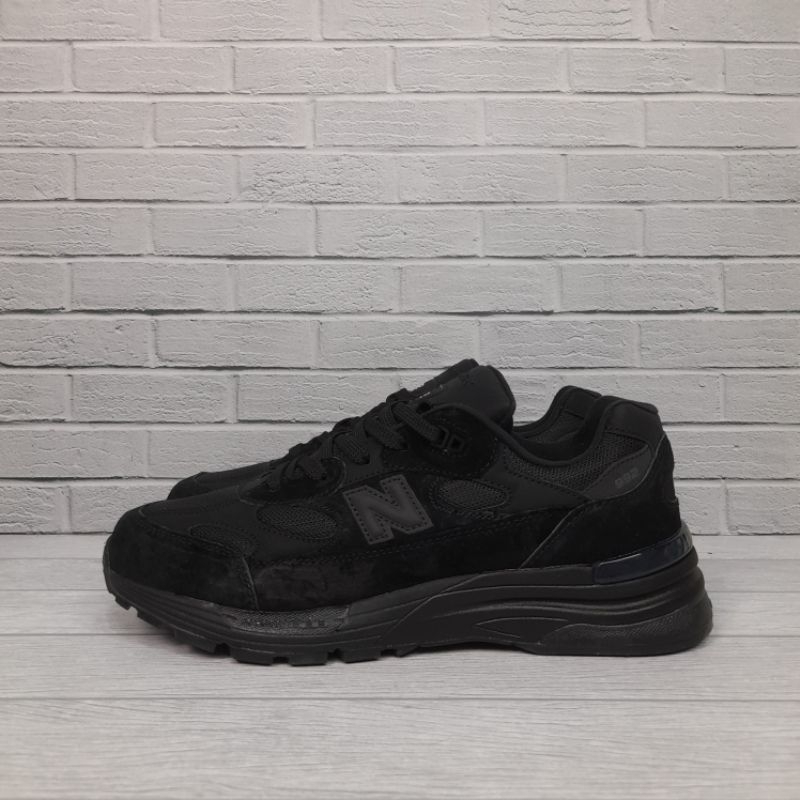 Newbalance clearance black shoes