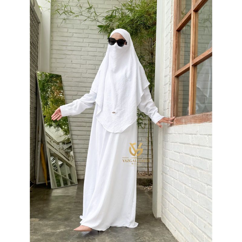 White on sale cotton abaya