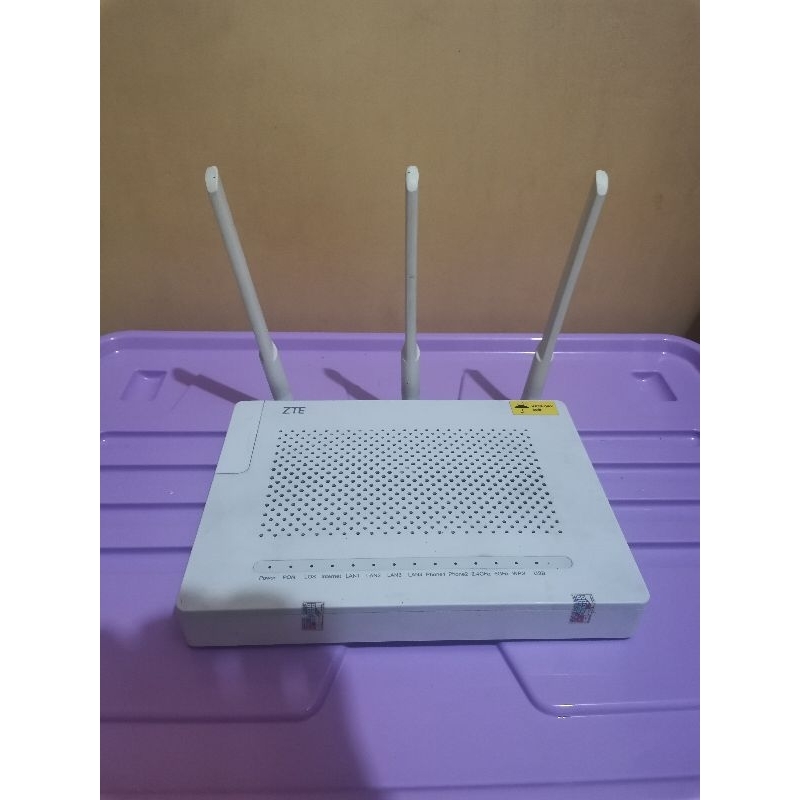 MODEM ZTE ZXHN F670 GPON ONT DUAL BAND | Shopee Singapore
