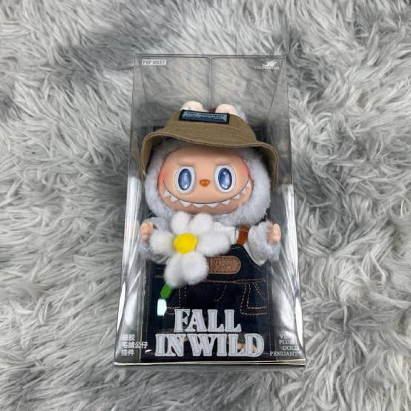 GANTUNGAN Labubu Fall In Wild Popmart Keychain Pop Mart | Shopee Singapore