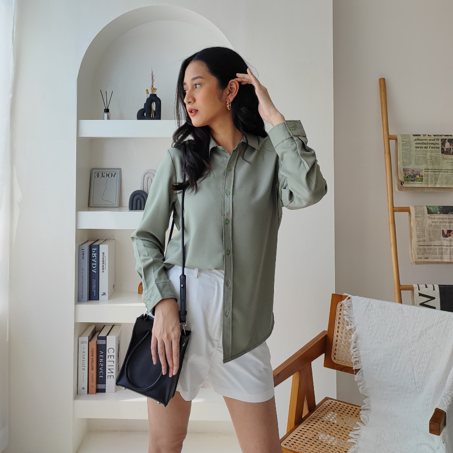 YERCYBRY - SIENNA Kemeja Wanita Semi Formal Shamira Satin All Size - Gambar 2