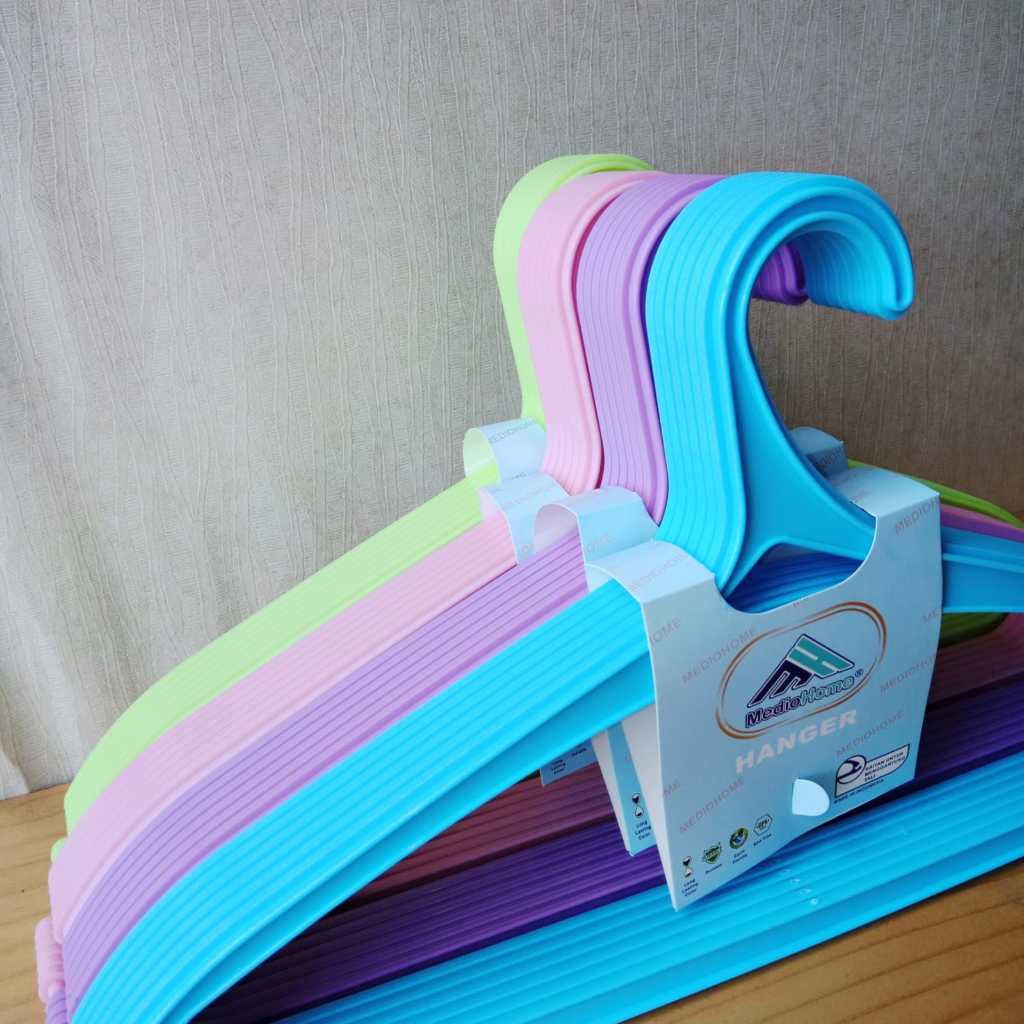 ⭐Dreamyhouse⭐ Hanger Baju Bahan Plastik Gantungan Pakaian Isi 6pcs - Gambar 4