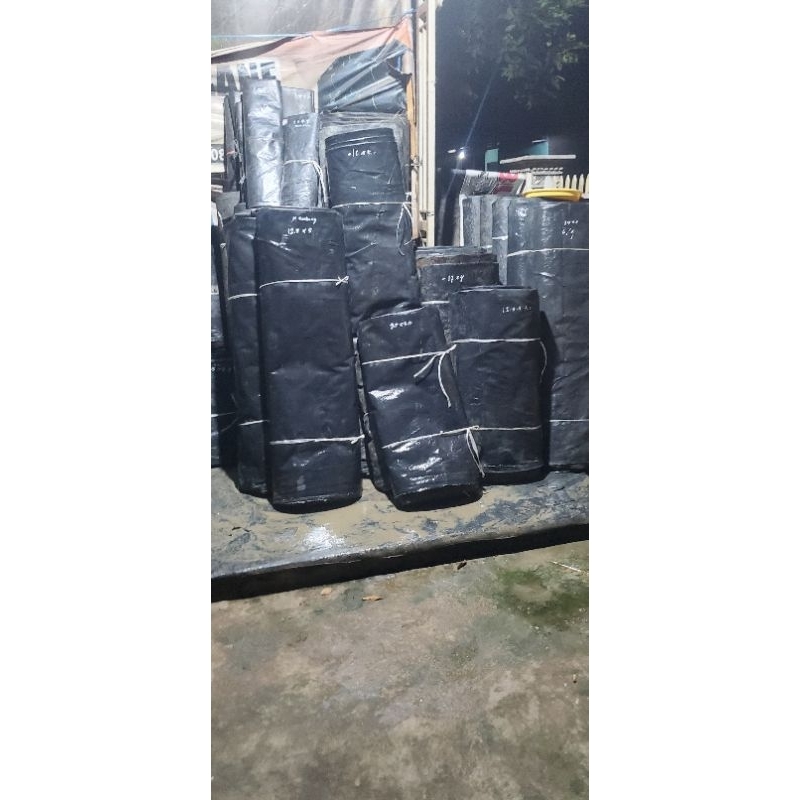 HDPE / GEMIMBRANE TEBAL 300 MICRON LEBAR 4 METER BEKAS TAMBAK LAYAK PAKAI
