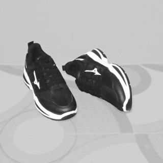 Cheapest mizuno running on sale shoes