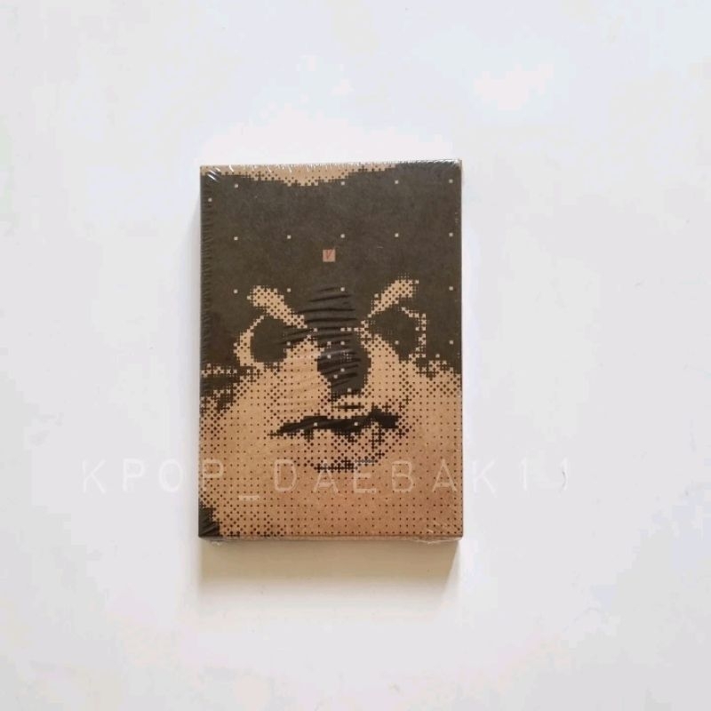 BTS V – Layover Album Set + Weverse Albums Ver. (4 Versies), Met Fotoboek, Fotokaarten En Exclusieve KPOP MARKET Extra's, Releasedatum 8 September 2023