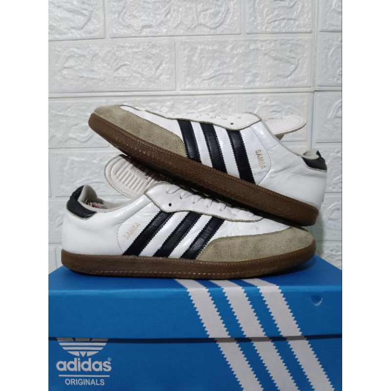 G17102 adidas top