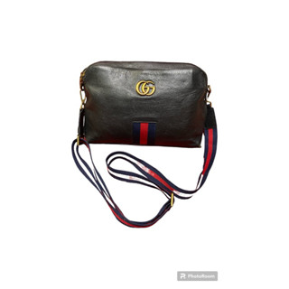 Gucci sling 2024 bag sale