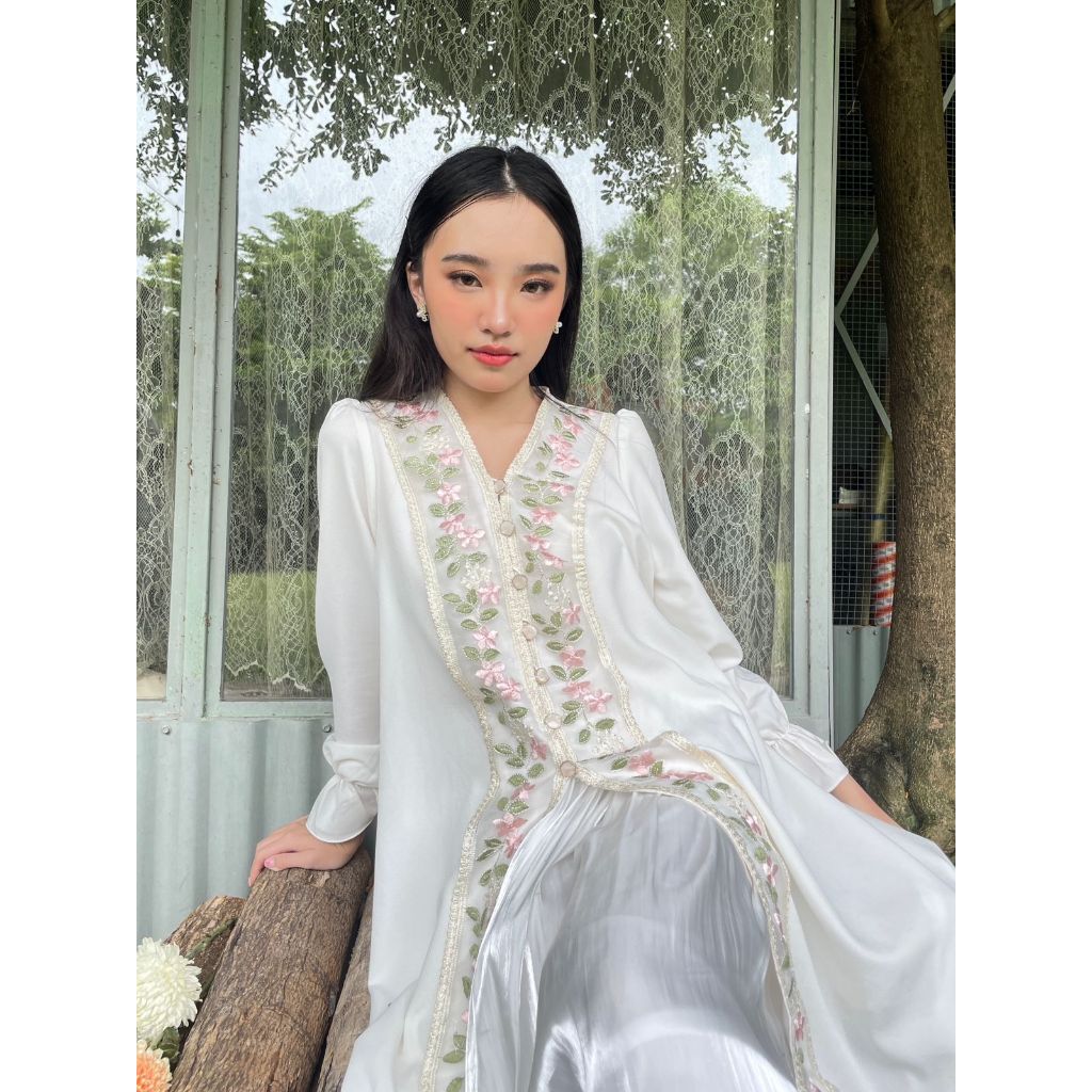 elu Aurora 4way tunic dress tallサイズ Zéa - Nara - White Korean Tunic for Nursing, Eid Dress Tunic