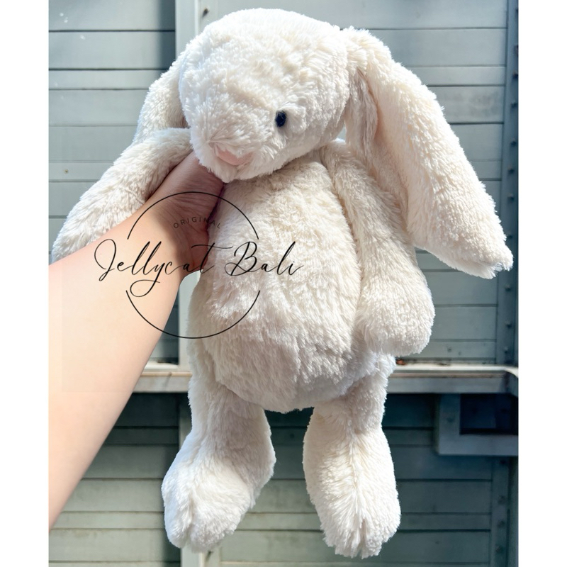Jellycat - Bashful Bunny Original Plush Toy, Beige – Kitchen Store & More