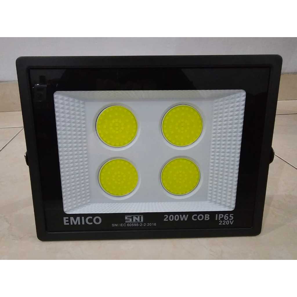 Emico COB WHITE 200W Spotlight/200 Watt IP65 Emico COB LED Shooting ...