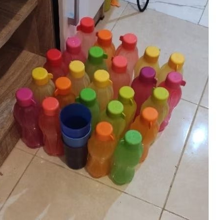 Wholesale package of 500ml Tupperware second hand bottles | Shopee ...