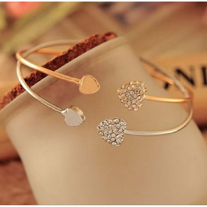 1PCS Gelang Tangan Wanita Love Motif Dua Hati Liontin Titanium Aksesoris Fashion Bangle Bracelet Kristal Open Cuff A352 - Gambar 4