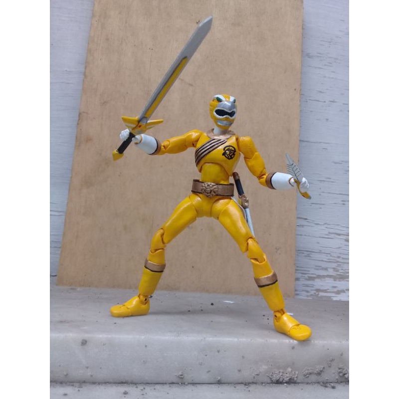 Action figure custom shf Garanger Gao yellow power rangers wild force ...