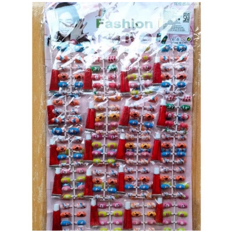 Mainan Kuku Tempel Plus Lem Mainan Nail Art Anak