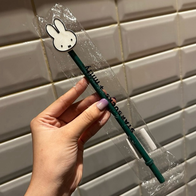 NEW Starbucks x Miffy Straw + Stopper Bunny Singapore Starbucks ...