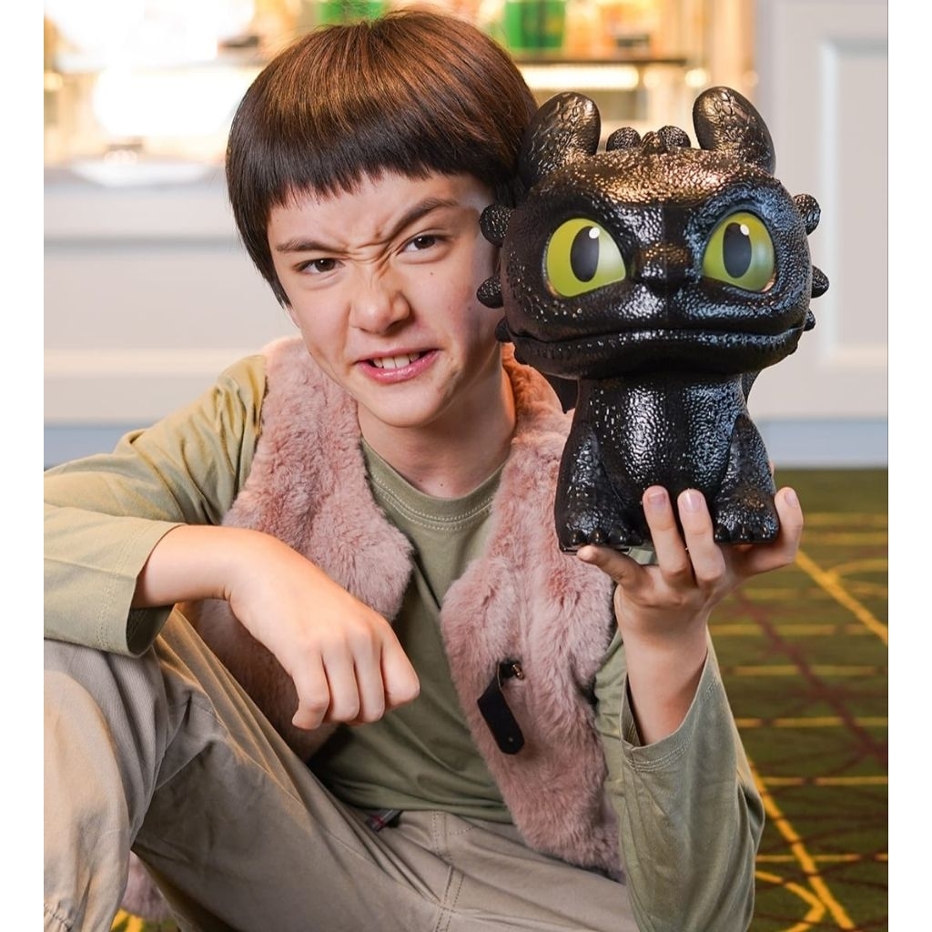 How To Train Your Dragon Exclusive Merchandise-Toothless Popcorn Bucket ...