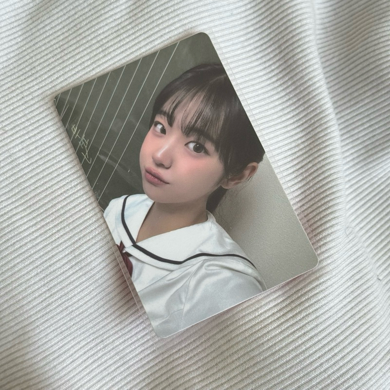 QWER CHUDAN SIYEON MAGENTA HINA ALBUM PHOTOCARD | Shopee Singapore