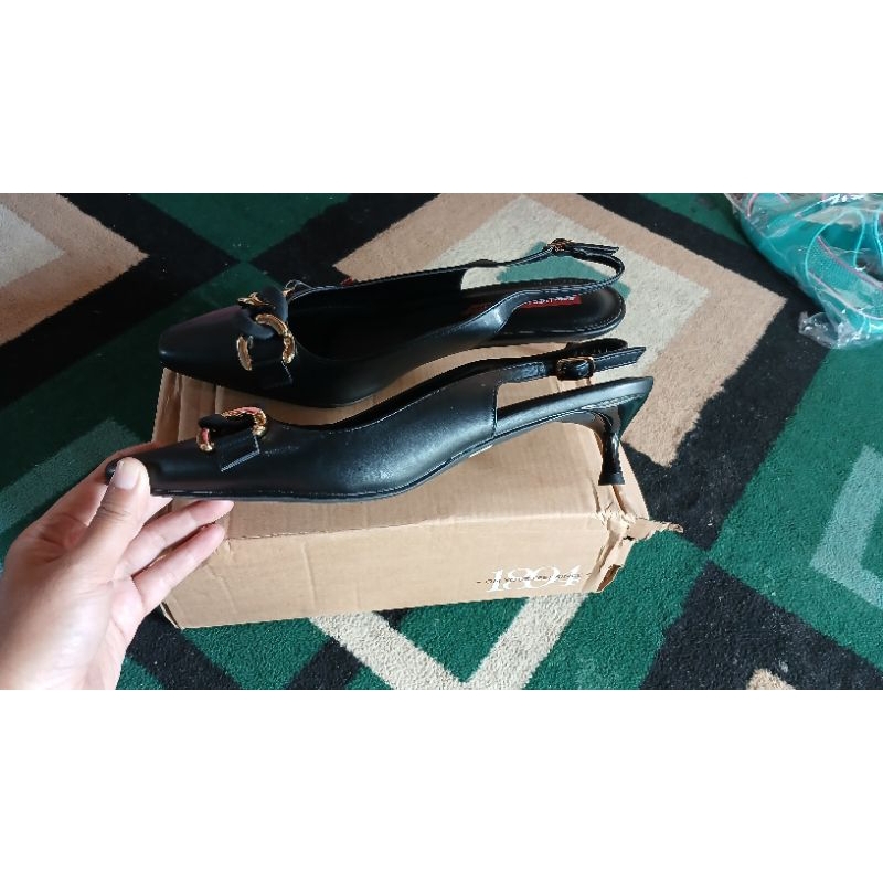 BATAA SANDALS | Shopee Singapore