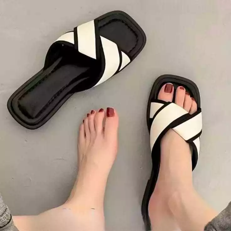 Sandal Wanita Elsa Teplek Platfrom Trendy Sendal Kokop Tali Silang - Gambar 3