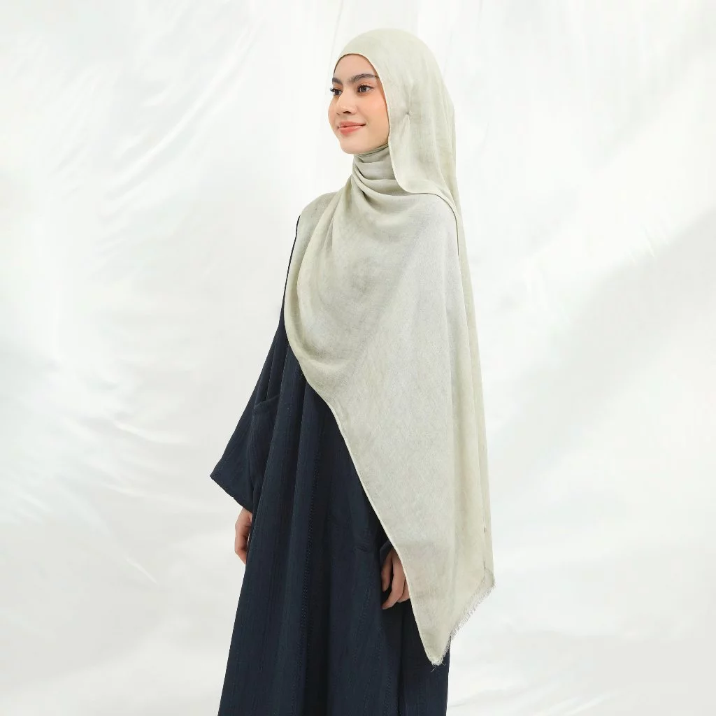 Lozy Hijab - Woody Rayon Crinkle Shawl (Hijab Pashminal Bahan Rayon Viscose Crinkle) - Gambar 3