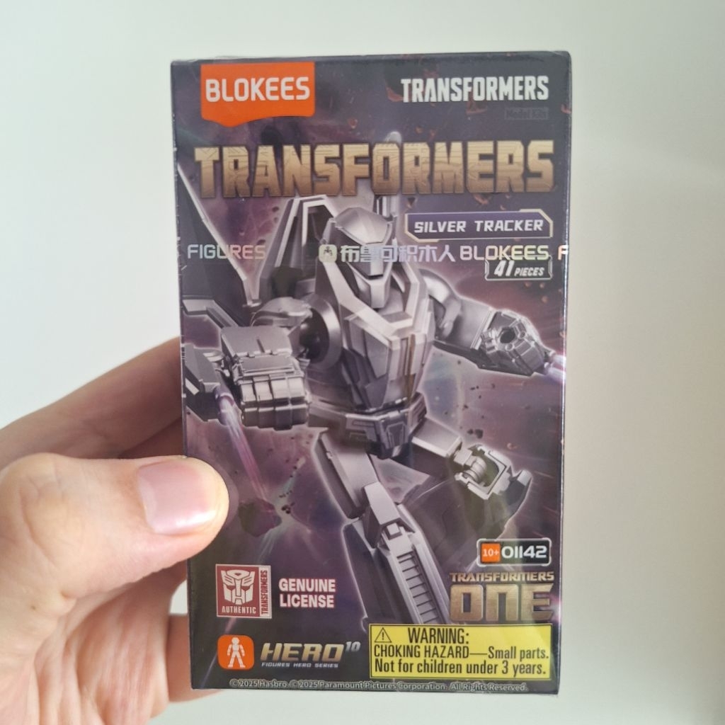 Action Figure Transformers One Silver Tracker & Unicron Head ...