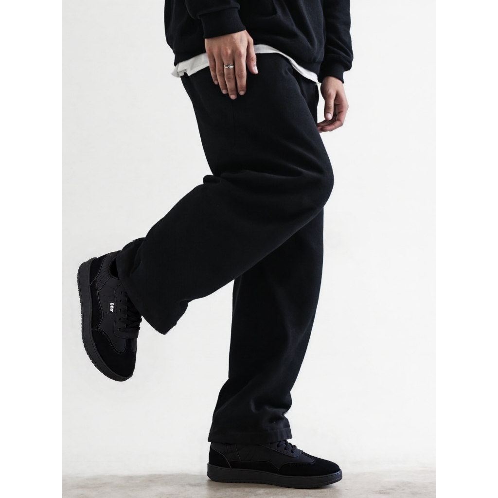 Sepatu DNY Sepatu Sekolah Pria Warna Hitam Spatu Unisex Kekinian Sneakers Back to School Cowok Terbaru BTS005 - Gambar 2